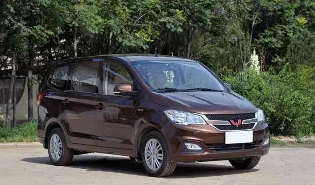 长安欧尚单挑封神的五菱宏光, 赢不了也要给你添下堵!