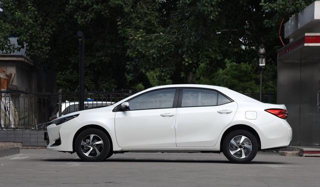 2018款本田雷凌185T改款大升级, 侧身都这么酷