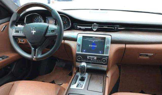 汽车: 落地价150万, 现在只需50万, 三年多掉价100万!