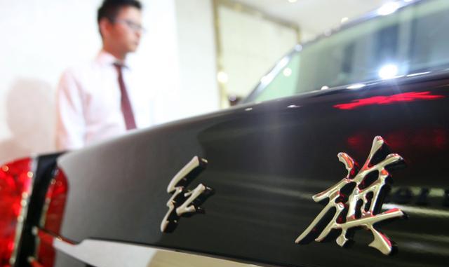 时速120的高速，轮毂突然断裂？这辆长安是质量问题还是操作不当