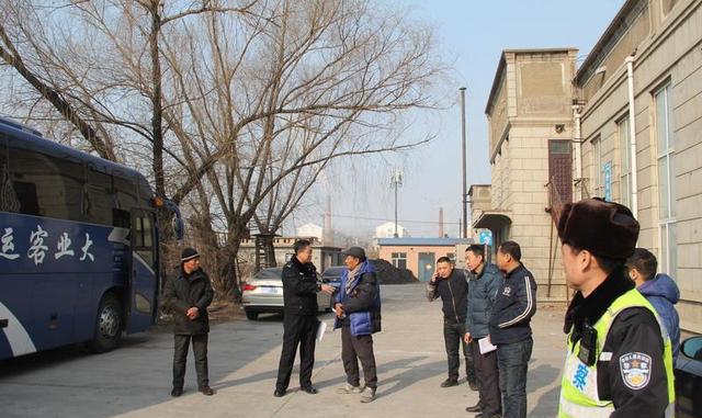 龙江交警四零服务:深入客运企业征求意见和建