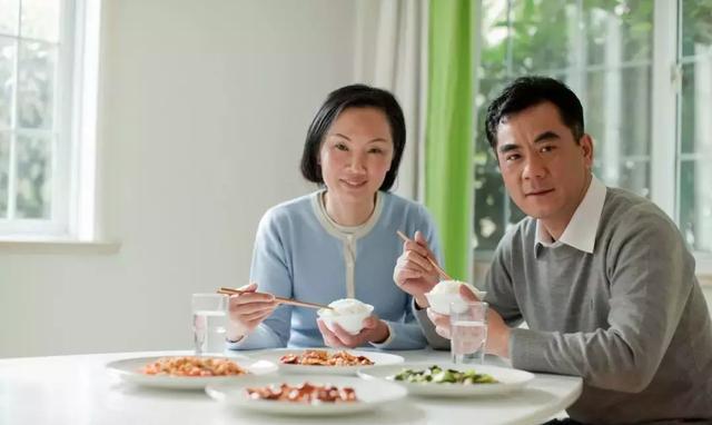 社区养老助餐服务怎么做?这里已经有标准了!超