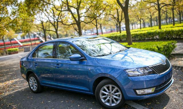 挑来拣去最终选择昕锐，昕锐提车作业