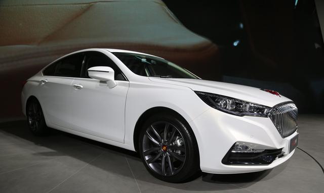 红旗H5上市了 可以装逼一回了