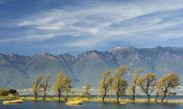 春季云南自驾五条最美路线推荐，这些美丽的地方绝对不能错过！