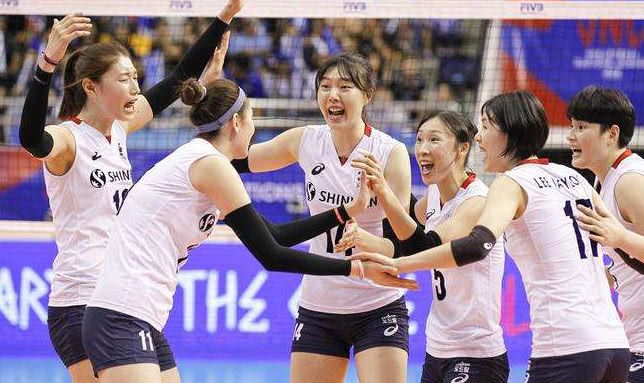 韩国女排惊天丑闻,队内潜规则,要想上场打主力