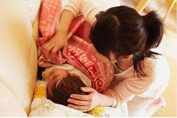 宝宝每次发烧都这样,送医检查医生说了一句话