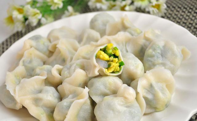 米线鸡蛋馅饺子阿香韭菜历程图片