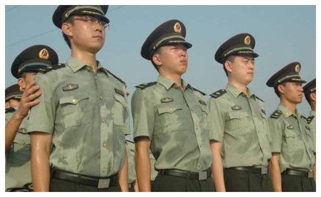 2018最新退伍政策,当兵两年能拿多少钱?真为