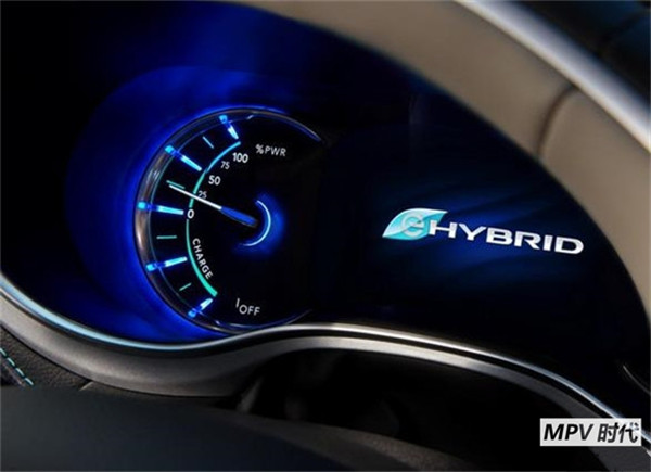 商务家用两不误的高端MPV,50万买奔驰V级还是大捷龙PHEV?
