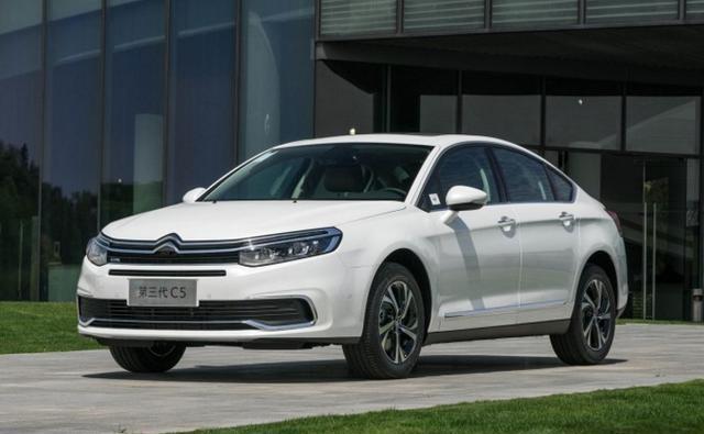 6月上市! 宝马动力, 大气不输迈腾