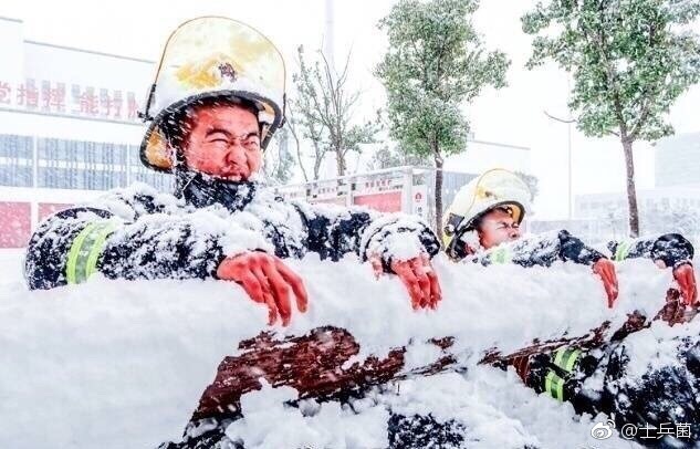 公安消防部队、武警森林部队将转制新组建的应