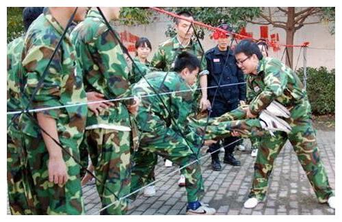 国足体测详细内容再被曝光,体测后拓展训练项