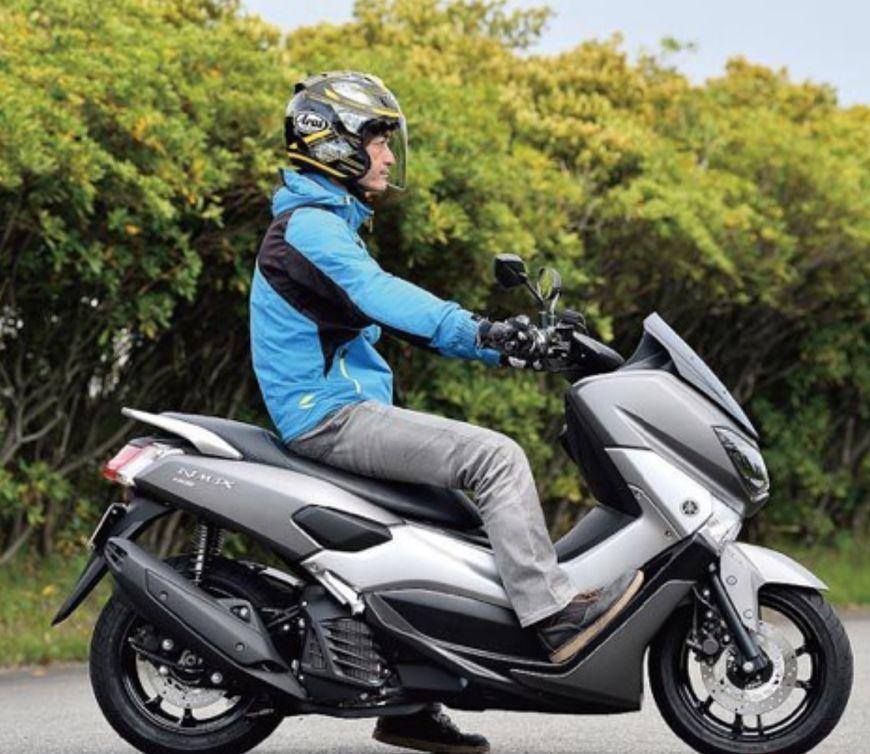 水冷踏板摩托车雅马哈nmax与smax 155对比评测