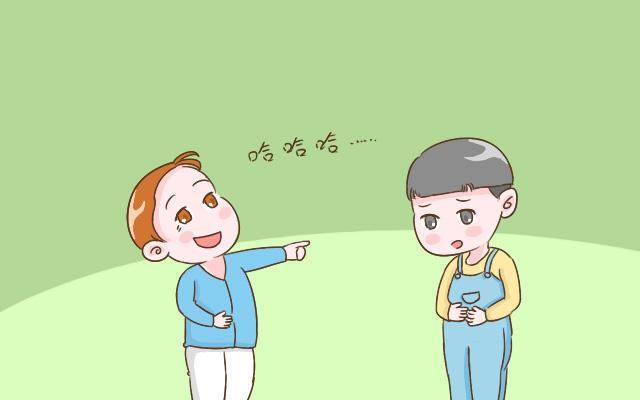 爸妈给孩子取名字可要考虑好,别让小孩被