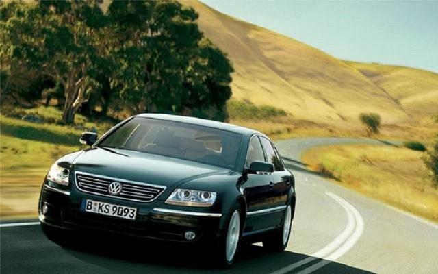 低调的马路“瘟神”, 碰不起的百万豪车