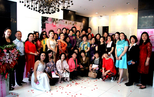 关爱女性生理健康 “小秘书”负离子卫生巾新品发布会在京举行