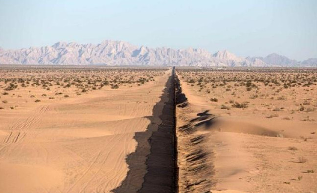 直击全球各式各样的边境隔离墙,水泥墙篱笆墙