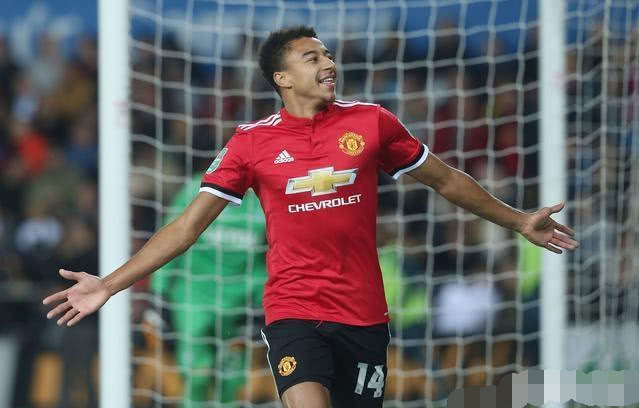 朴智星在曼联是什么水平?董方卓:比现在孙兴慜