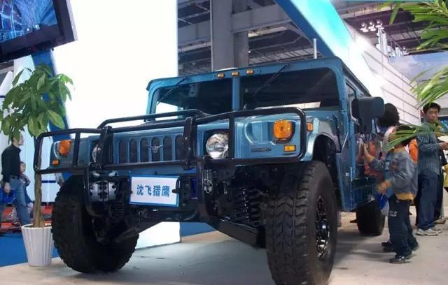 能与悍马对抗也就这辆国产车, 外观坚挺且售价实惠