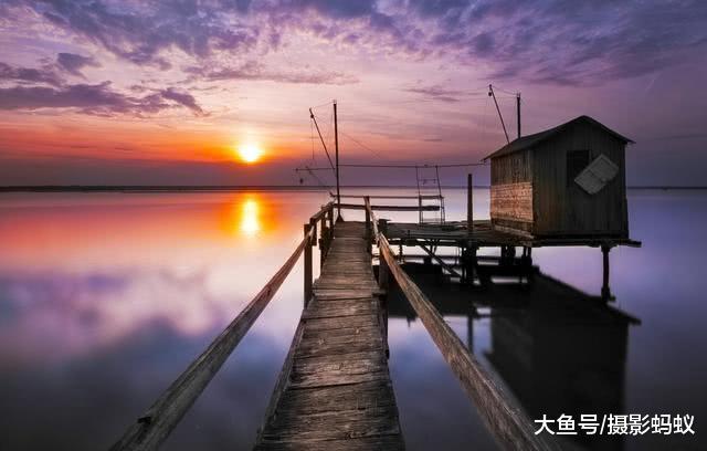 摄影技巧: 单反拍摄风景用什么模式对焦和测