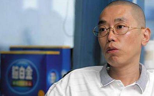 史玉柱的翻身账:巨人大厦破灭,脑白金挽回,年销