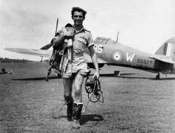 二战德国不攻打英国,为何偏要与强大的苏联为