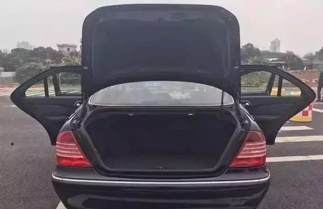 5万元的06年奔驰S500,好几个月了也没人买!