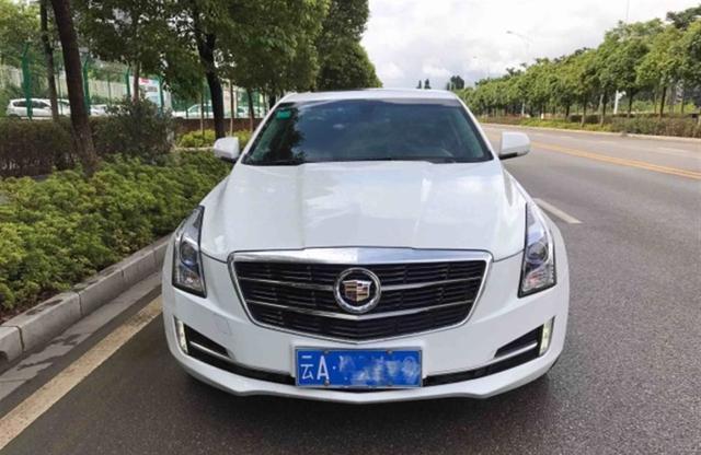 新车落地31万，现在只需16万，外观极具辨识度，开着上班有面子