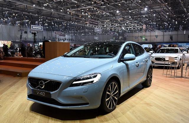 新款V40全车进口, 配2.0T, 22万