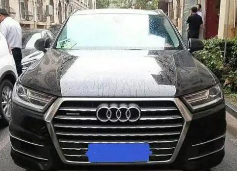 老板花70万买辆美规版奥迪Q7,开了一个月后坦言有点小麻烦