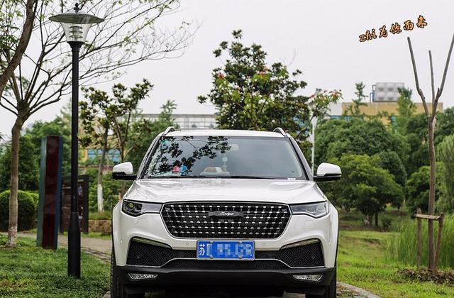 我心目中的最美国产SUV，悬浮档把2.0T黄金动力，众泰给力