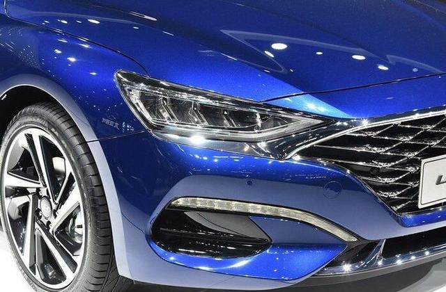 力压国产车？比新CC还帅的新车，或13万起售！