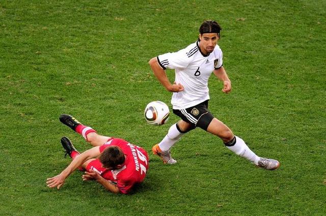 同年包揽欧冠世界杯双冠多难?现役仅1人,今年