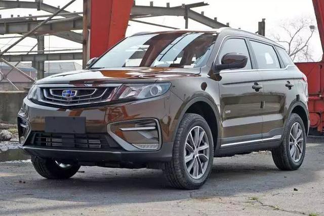 新款博越做了个整容手术！看起来比老款精神太多！