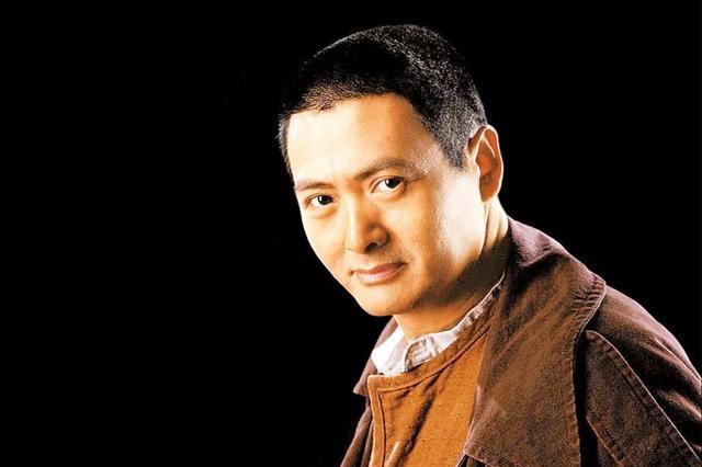 香港70岁以上男演员,香港男演员40岁以上 香港最受欢迎的十大男演员,周星驰第五,张国荣第六