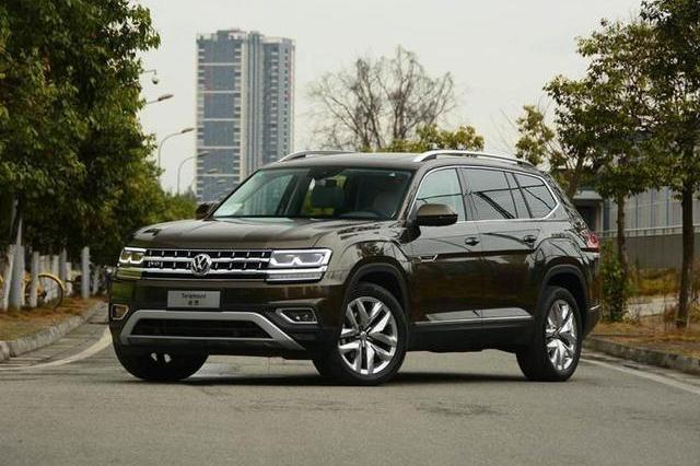 离我们距离最近的大排量车型，别再错过你的V6情怀