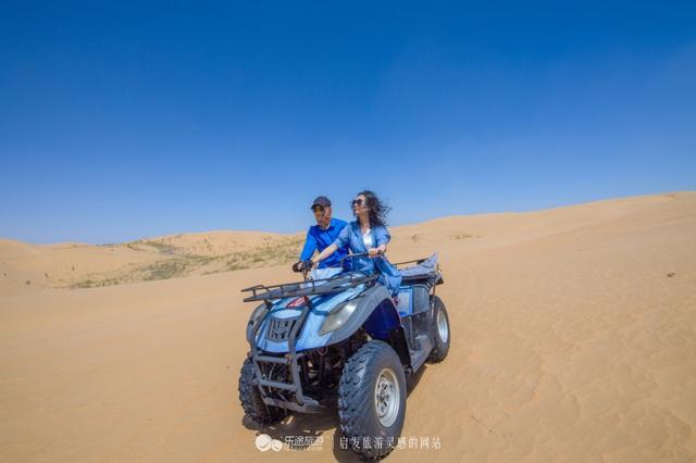 国内有个神奇的沙漠,人称奢华小迪拜,它用骆驼