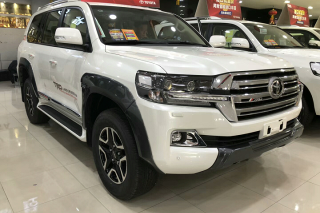 平行进口中东版 兰德酷路泽 18款TRDPRO现车现提