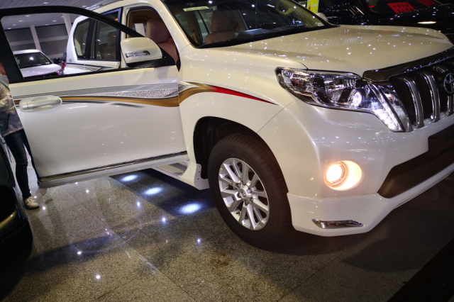 霸道2700 17款 TX 铁轮 外挂 丐版中东版！灯光改造