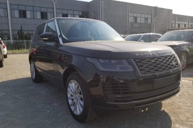 18款揽胜行政3.0美规悬浮车顶的灵动与优雅