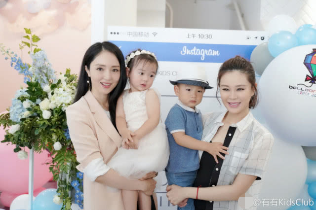 董璇新店开业强大朋友圈曝光,未因高云翔与其