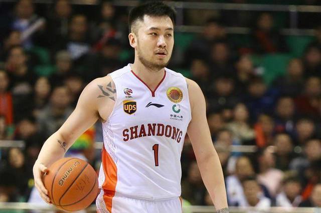 山东男篮新赛季大名单出炉, 睢然仍未归队引球