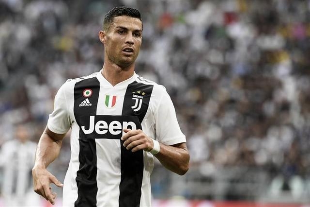 割袍断义!C罗INS取关拉莫斯等皇马4队友 仍关注魔笛马塞洛