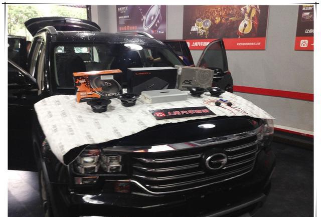 享受华丽的静谧 刚堤新车广汽传祺GS8未上牌先来做个大改装