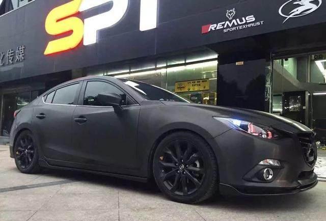 十多万的马自达昂克赛撒这样改装，看了都说有超跑的样子！帅呆