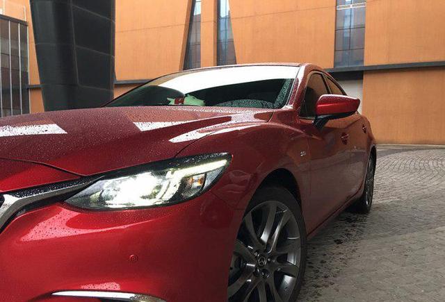 虽然我长的不帅但我是个颜值控，阅车无数最终让我停住眼球的是它