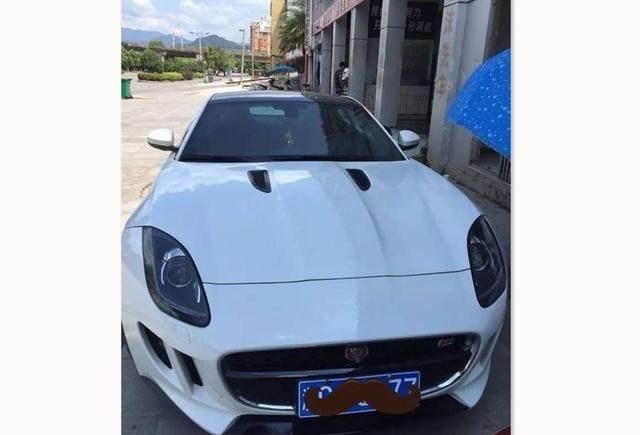 95后洗车工晒捷豹跑车, 却被网友看出破绽鄙视