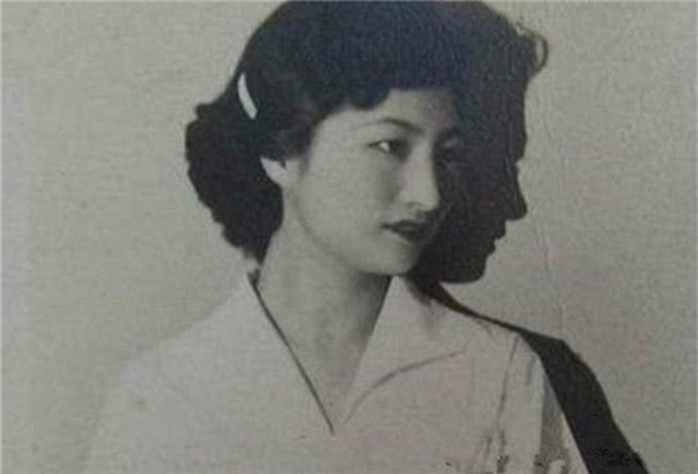 美女特务潜伏陕西,一农民捡了大便宜,一口气生