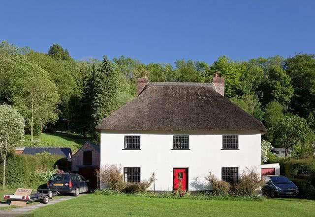 农村宅基地转让需满足4个条件! 看完后你还想